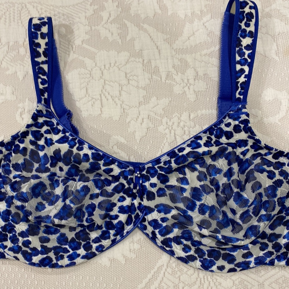 Wacoal bra size 40 D